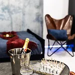 Parkovy - Your Premium In Center 비드고슈치