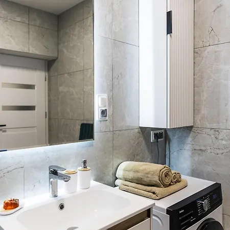 Apartment Parkovy - Your Premium In Center