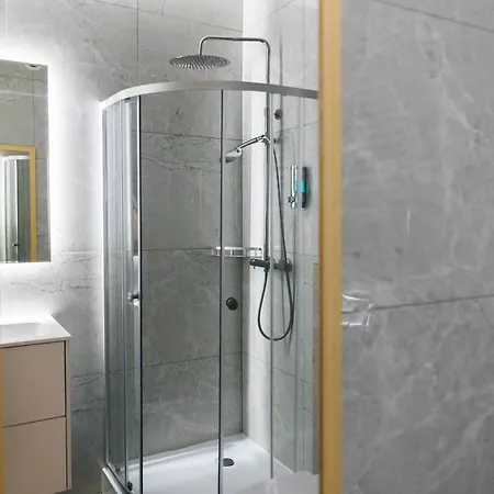 Parkovy - Your Premium In Center Appartement